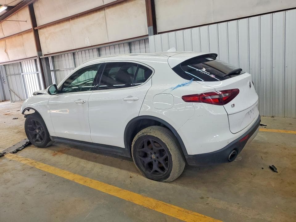 2019 ALFA ROMEO STELVIO 2