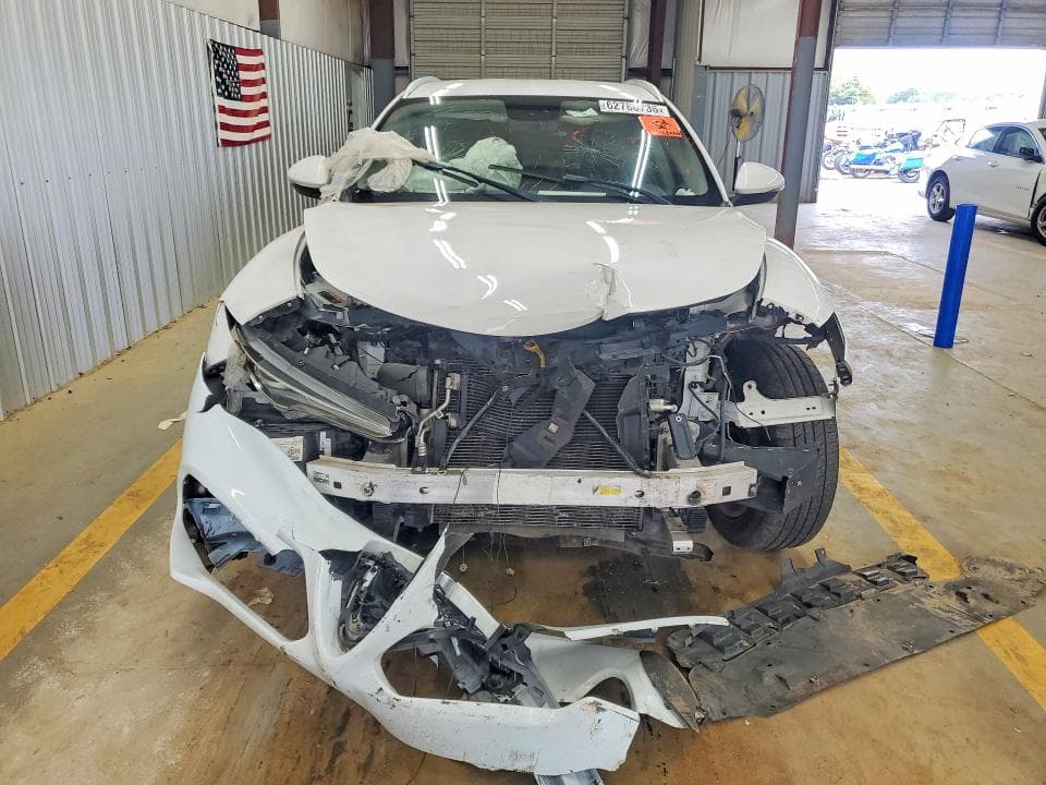2019 ALFA ROMEO STELVIO 5