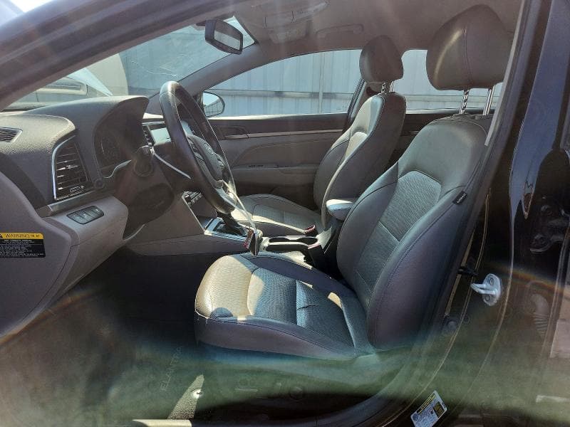 2017 HYUNDAI ELANTRA LIMITED 7