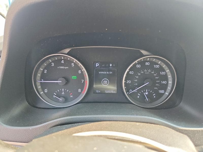 2017 HYUNDAI ELANTRA LIMITED 9
