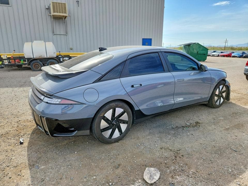 2023 HYUNDAI IONIQ 6 SE 3