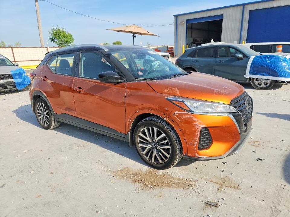 2021 NISSAN KICKS SV 4