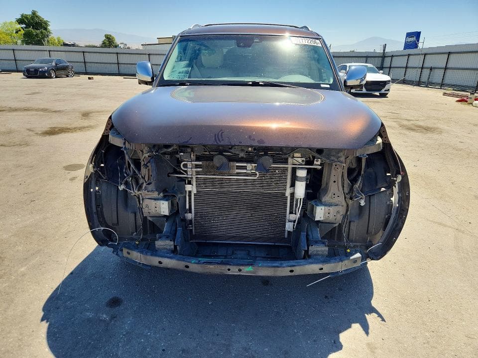 2017 INFINITI QX80 BASE 5