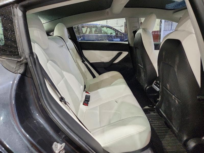 2020 TESLA MODEL 3 10