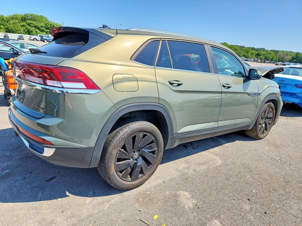 2025 VOLKSWAGEN ATLAS CROSS SPORT SE 3