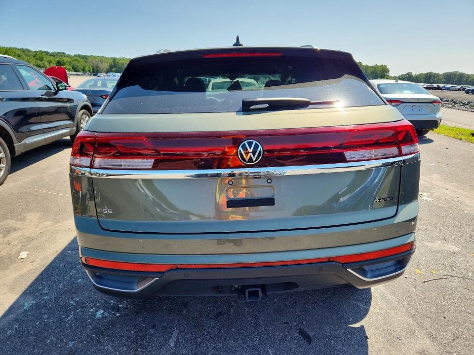 2025 VOLKSWAGEN ATLAS CROSS SPORT SE 6
