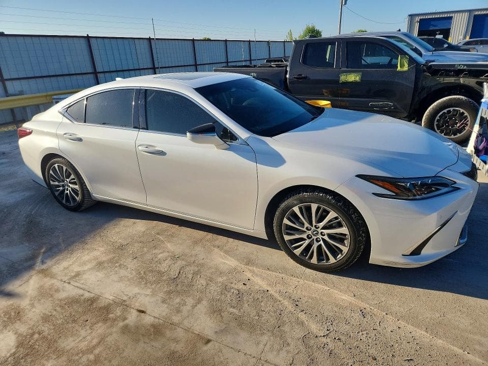 2019 LEXUS ES 350 4
