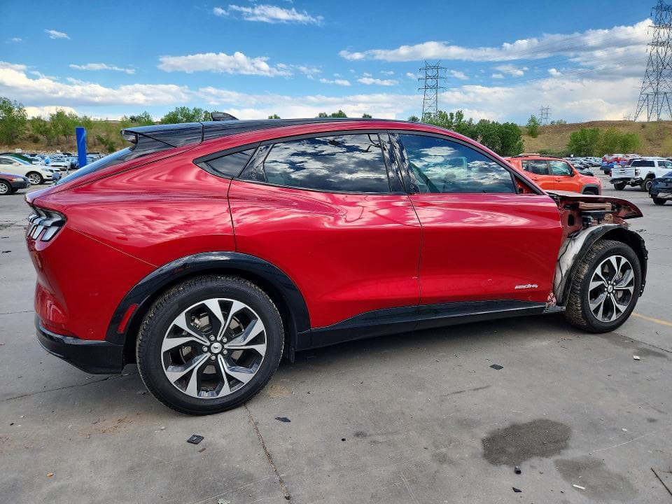 2022 FORD MUSTANG MACH-E PREMIUM 3