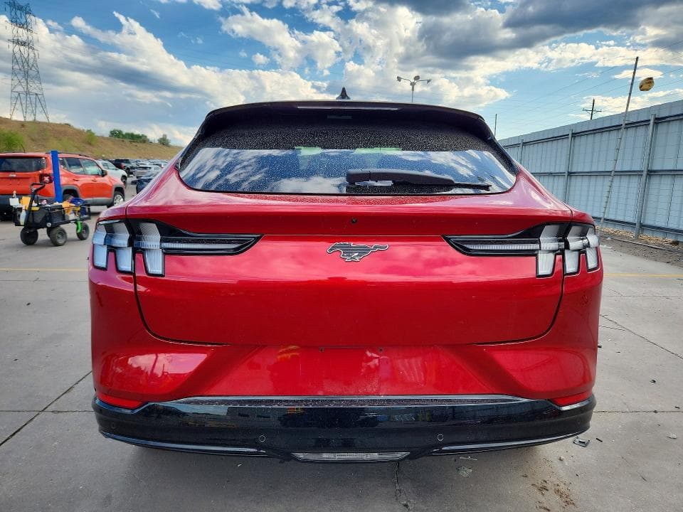 2022 FORD MUSTANG MACH-E PREMIUM 6