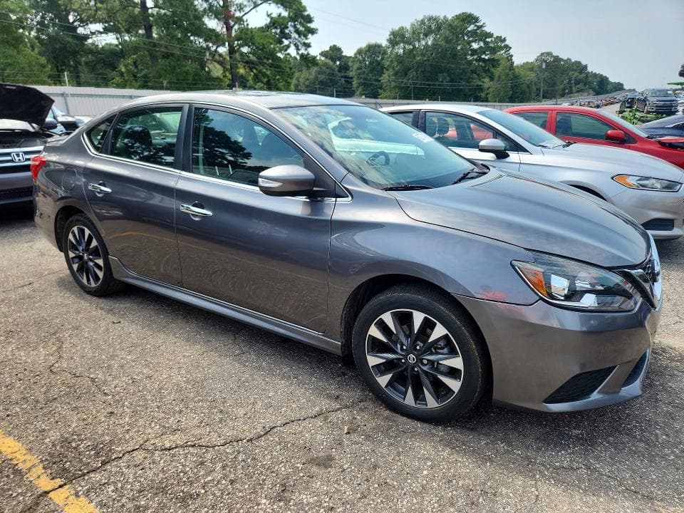 2019 NISSAN SENTRA SR 4