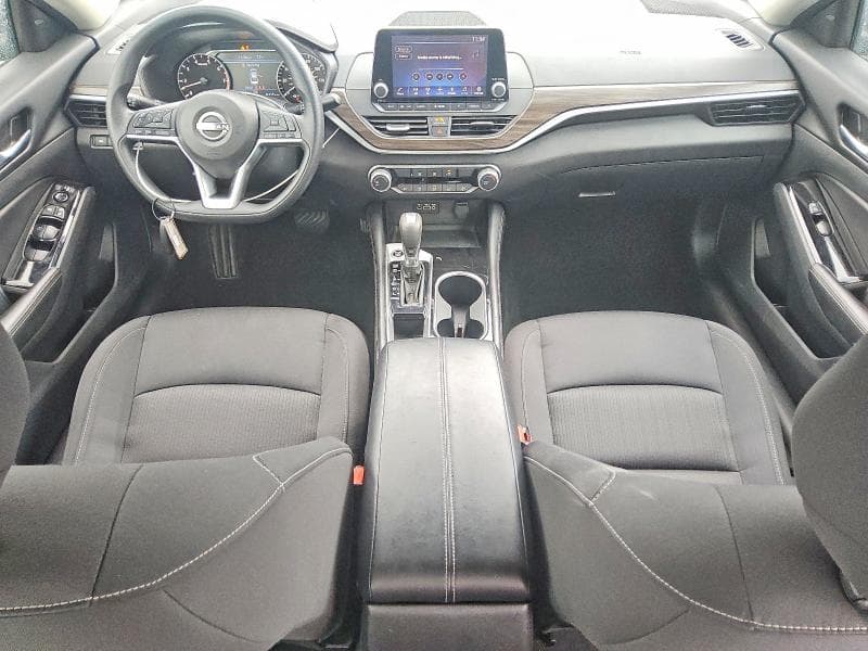 2023 NISSAN ALTIMA SV 8