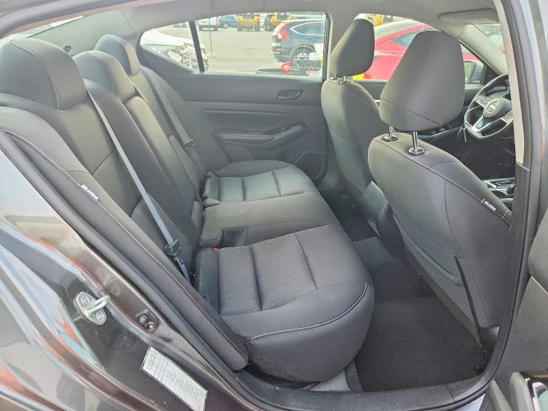 2023 NISSAN ALTIMA SV 10