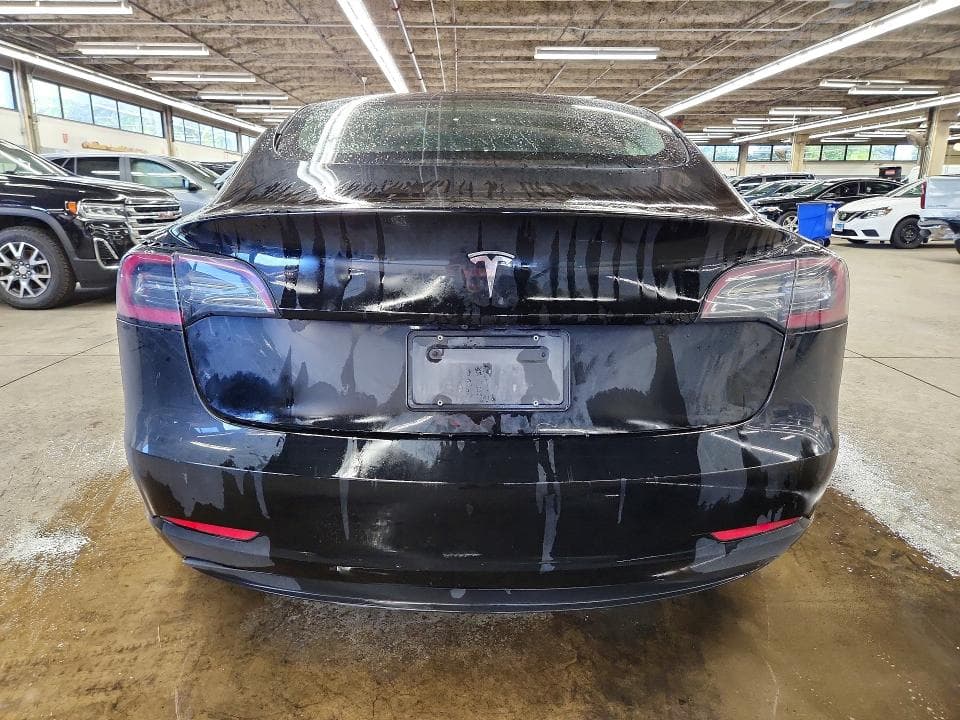 2023 TESLA MODEL 3 6