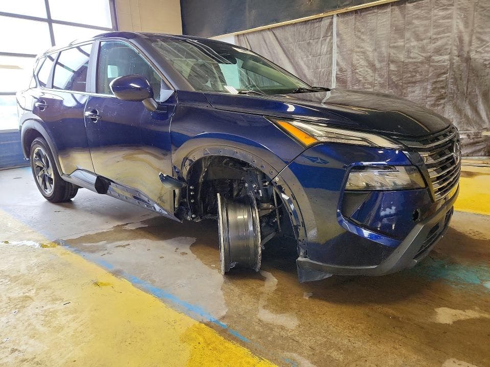2025 NISSAN ROGUE SV 4