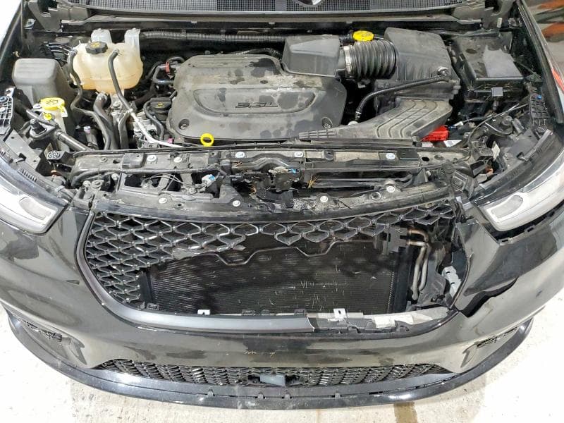 2025 CHRYSLER PACIFICA LIMITED 12