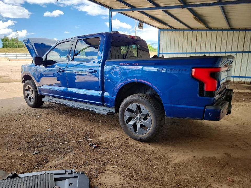 2022 FORD F150 LIGHTNING PRO 2