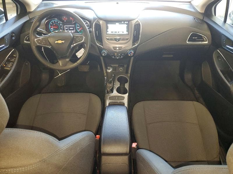 2018 CHEVROLET CRUZE LT 8
