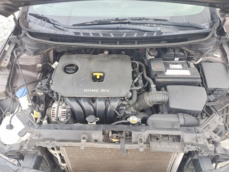 2017 KIA FORTE LX 11