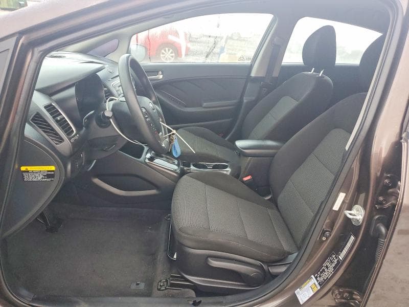 2017 KIA FORTE LX 7