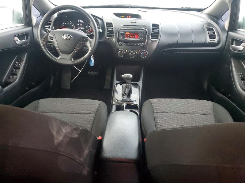 2017 KIA FORTE LX 8