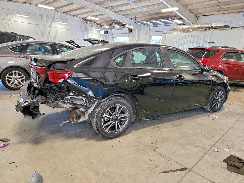 2024 KIA FORTE LXS 3