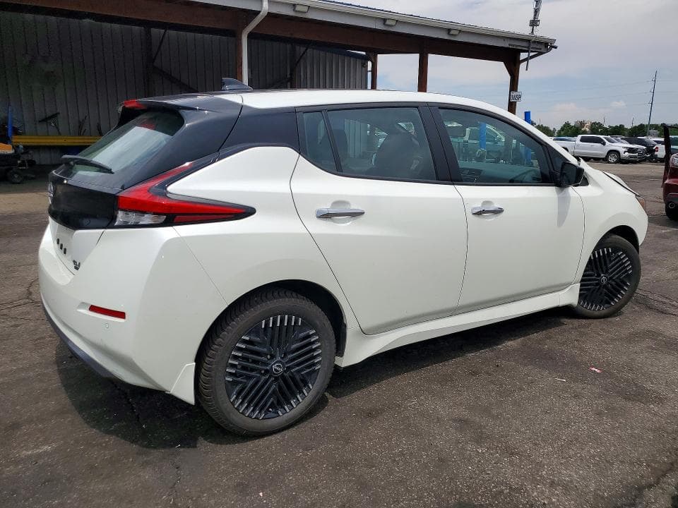 2025 NISSAN LEAF SV PLUS 3