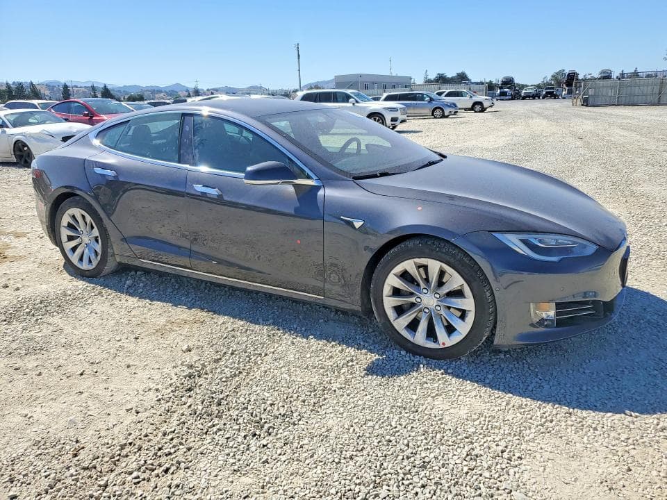 2018 TESLA MODEL S 4