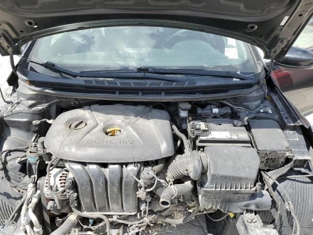 2016 KIA FORTE LX 11