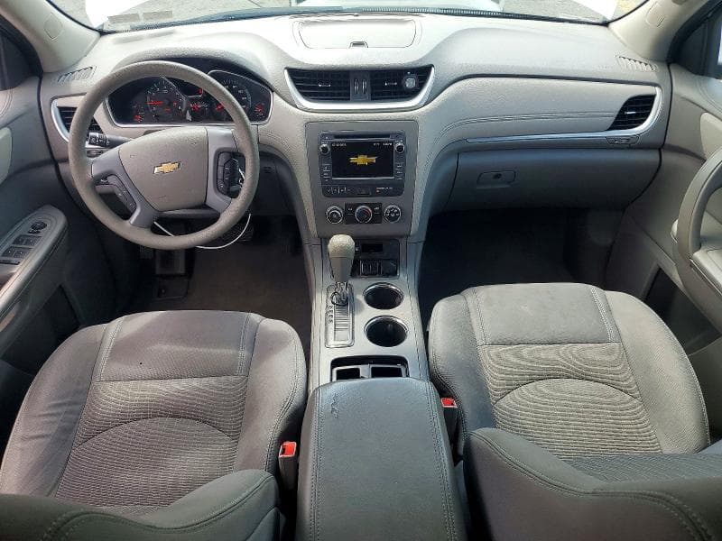 2017 CHEVROLET TRAVERSE LS 8