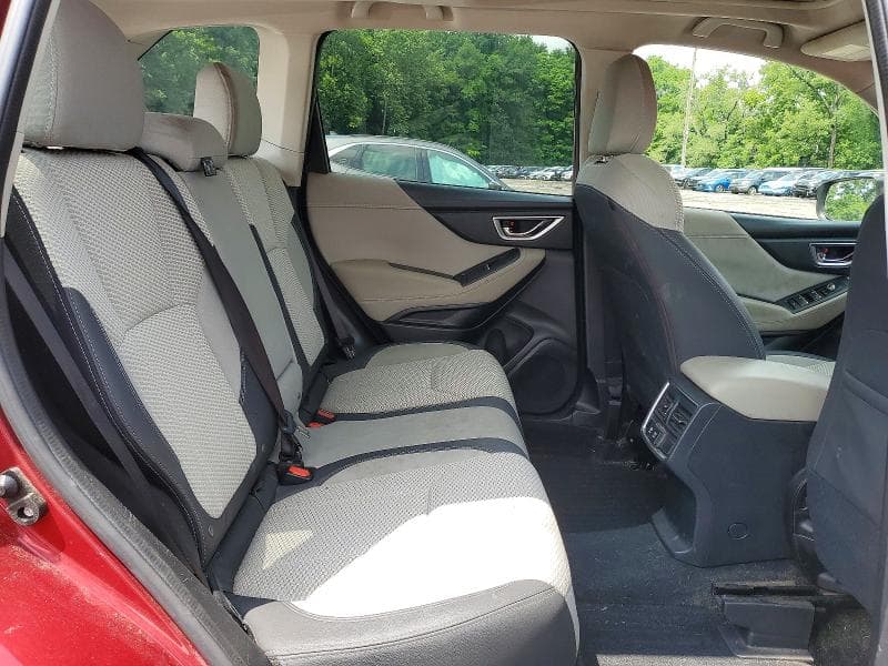 2019 SUBARU FORESTER PREMIUM 11