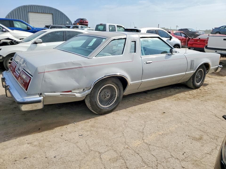 1977 FORD THUNDERBIRD 3