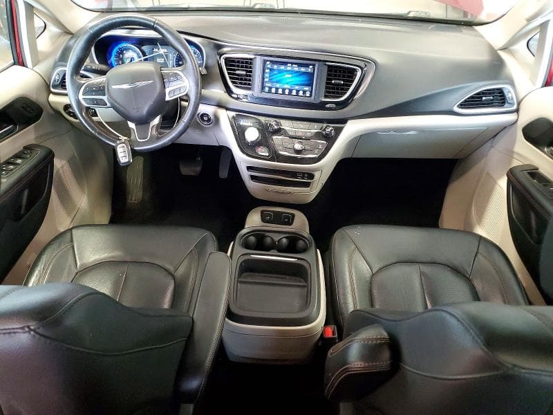2020 CHRYSLER PACIFICA TOURING L 8