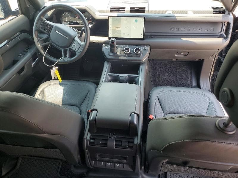 2025 LAND ROVER DEFENDER 110 X-DYNAMIC SE 8