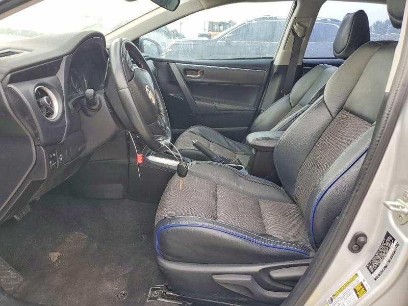 2019 TOYOTA COROLLA SE 7