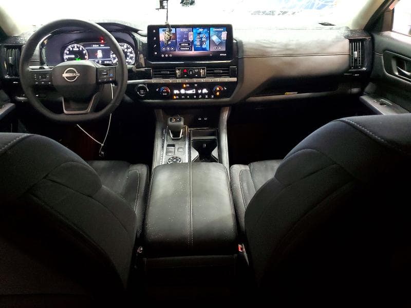 2026 NISSAN PATHFINDER SV 8