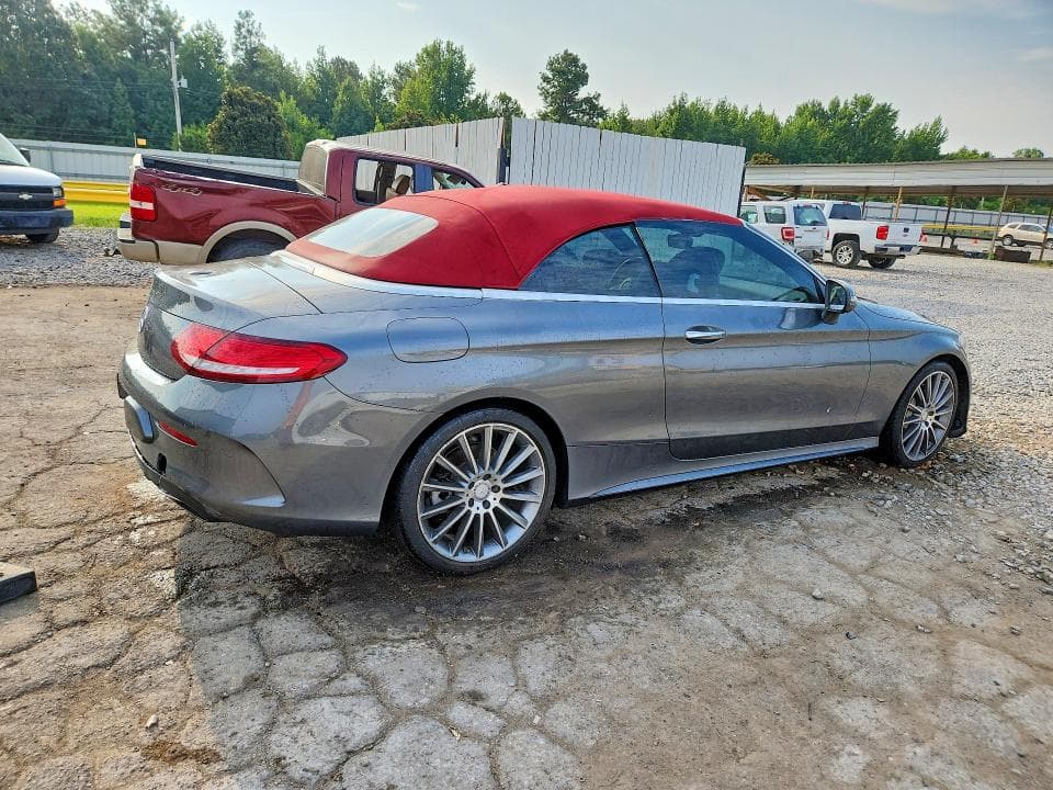 2017 MERCEDES-BENZ C 300 3