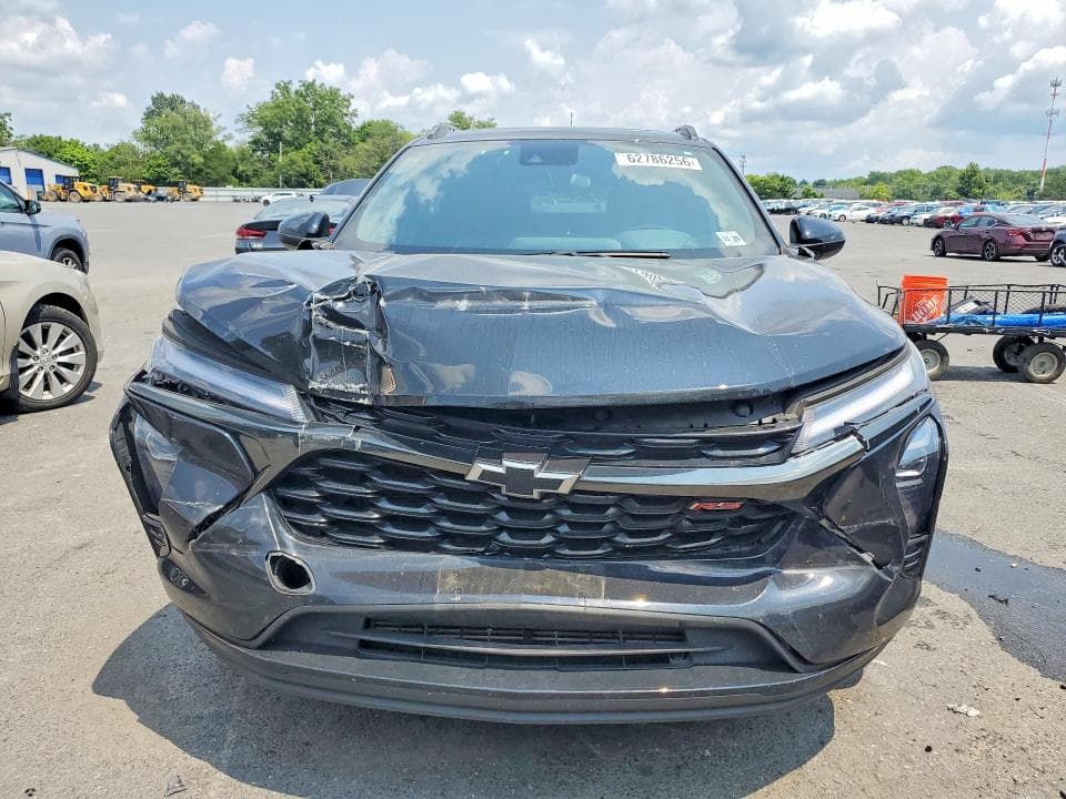 2024 CHEVROLET TRAX 2RS 5
