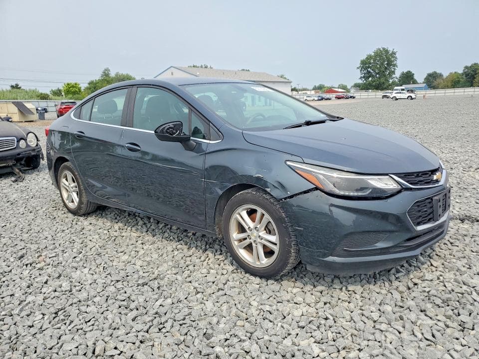 2017 CHEVROLET CRUZE LT 4