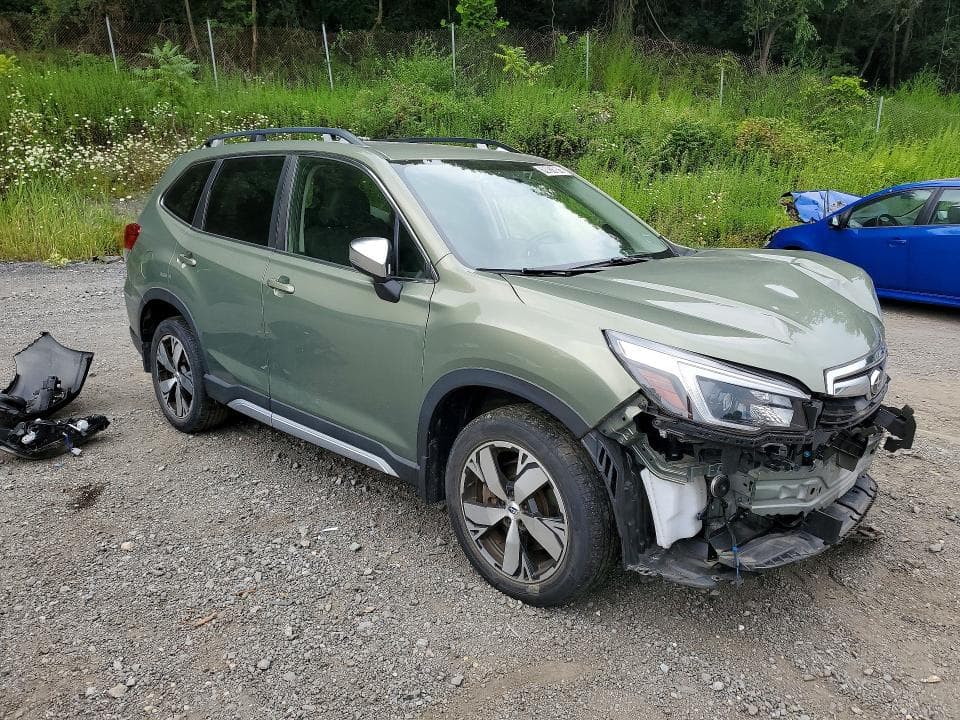 2021 SUBARU FORESTER TOURING 4
