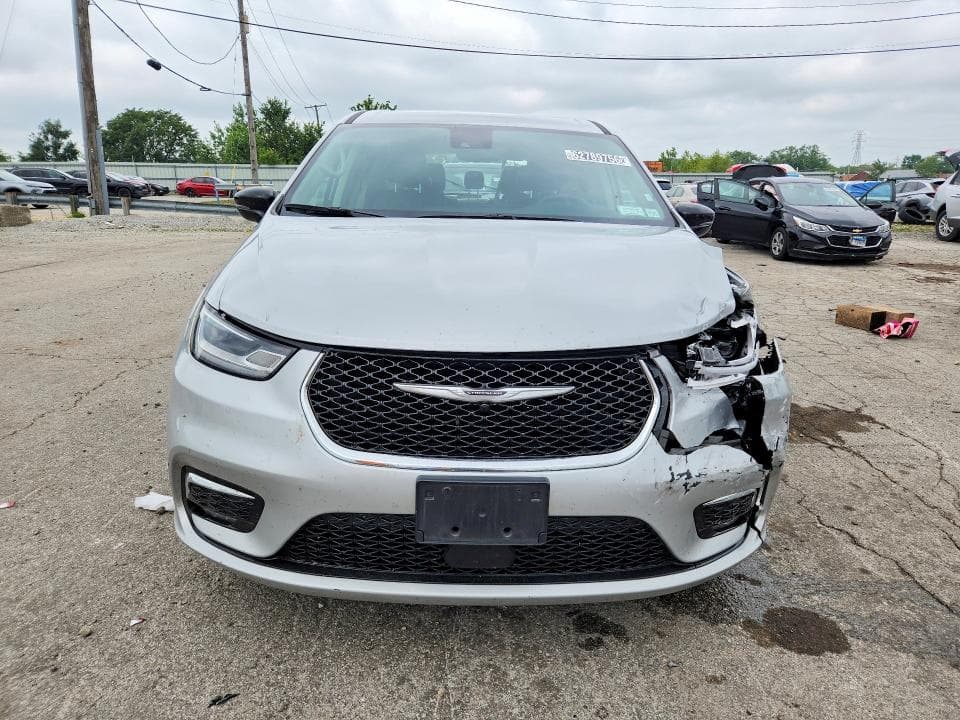 2024 CHRYSLER PACIFICA TOURING L 5