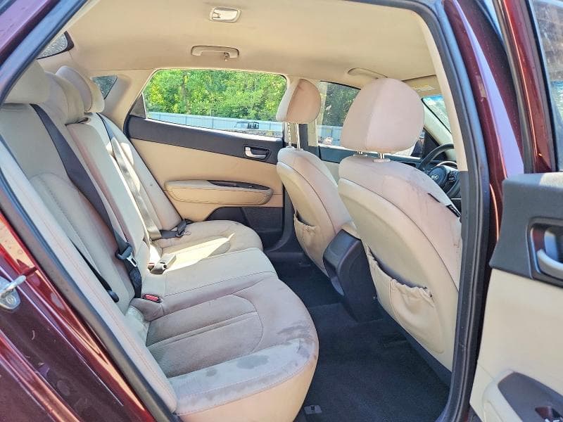 2018 KIA OPTIMA LX 10