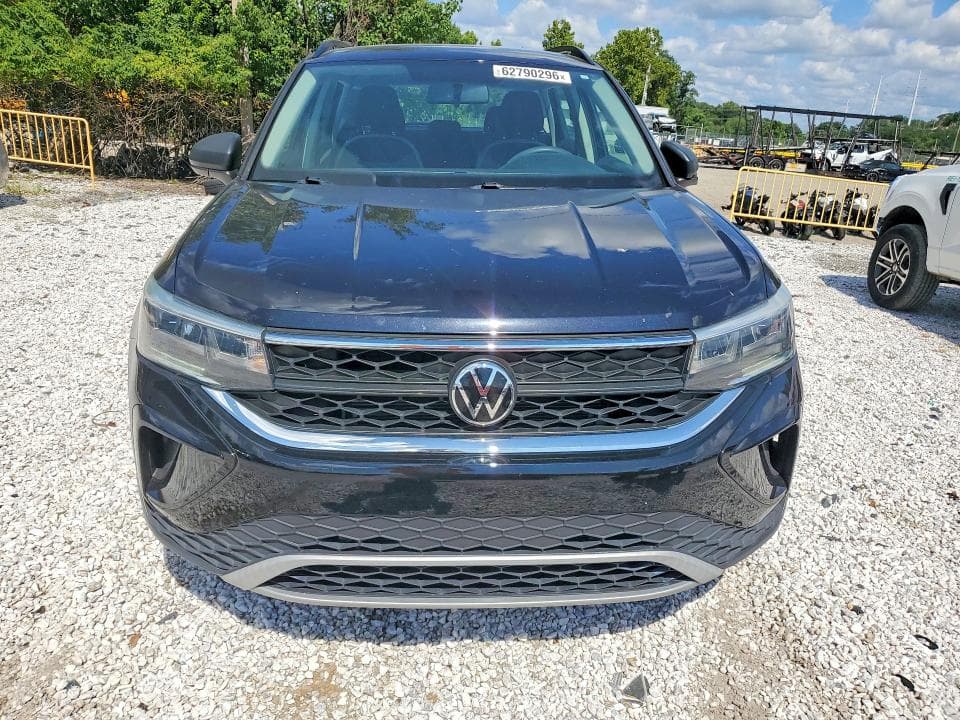 2022 VOLKSWAGEN TAOS S 5