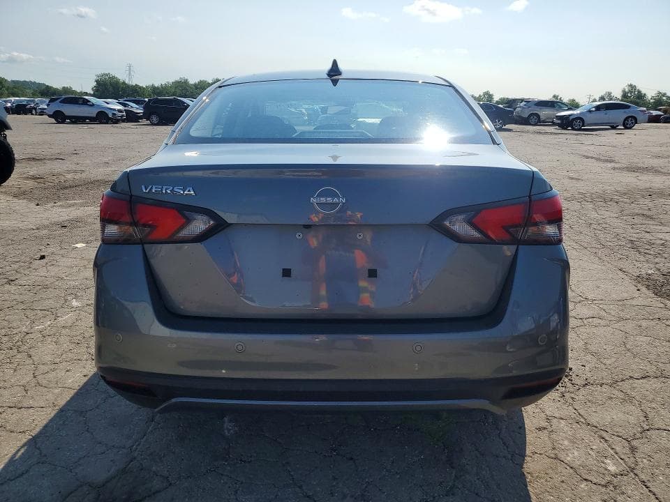 2025 NISSAN VERSA SV 6