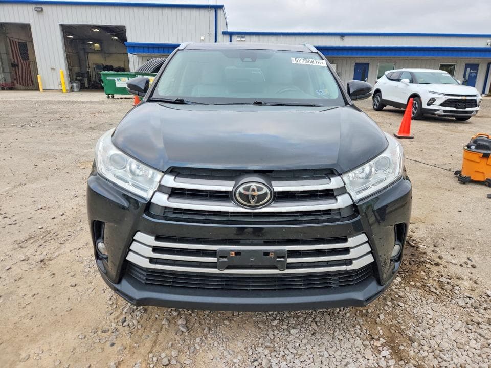 2018 TOYOTA HIGHLANDER XLE 5