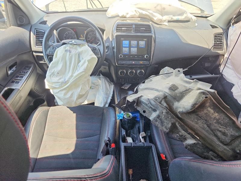 2023 MITSUBISHI OUTLANDER SPORT S/SE 8