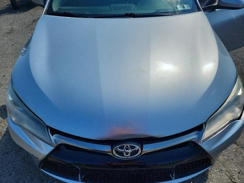 2017 TOYOTA CAMRY SE 11