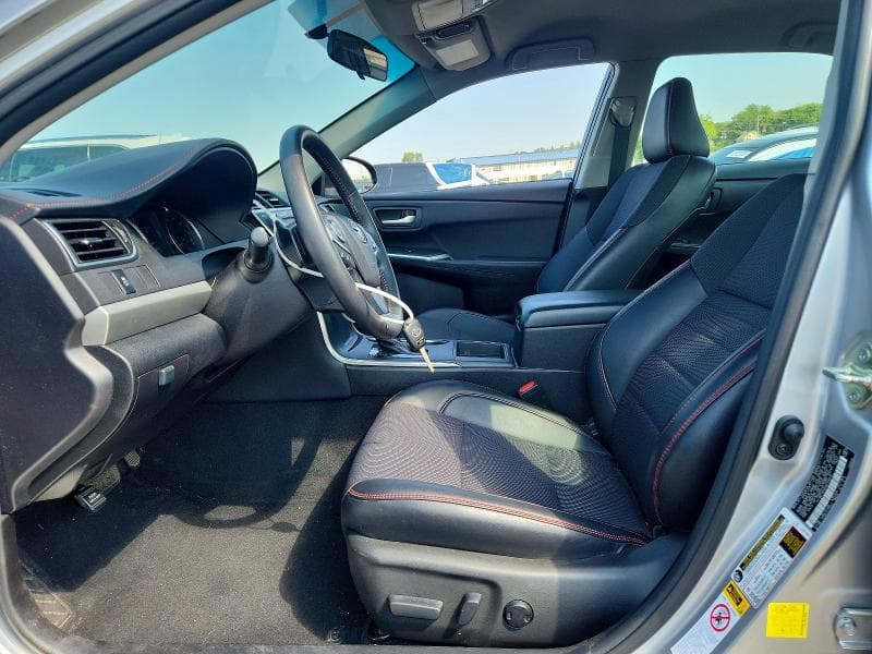2017 TOYOTA CAMRY SE 7