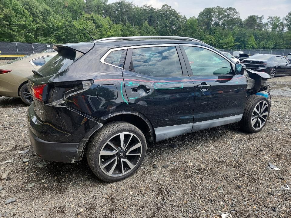 2017 NISSAN ROGUE SPORT SL 3