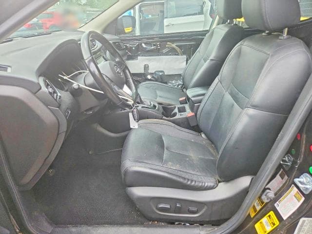 2017 NISSAN ROGUE SPORT SL 7