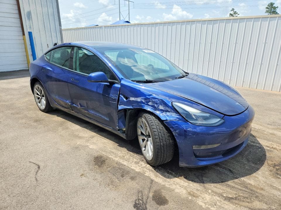 2023 TESLA MODEL 3 4